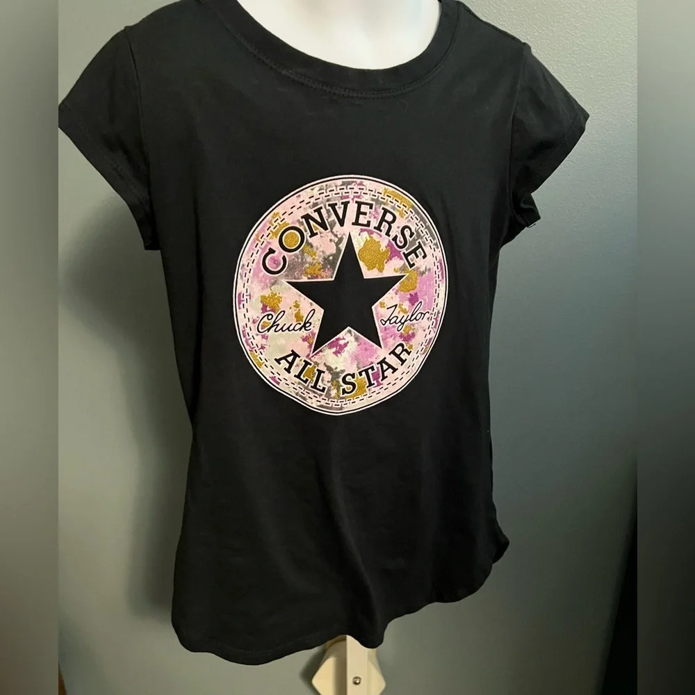 🇺🇸$5🇺🇸 Converse Black Tee with Multicolor Star Logo Girls 8-10 NWOT